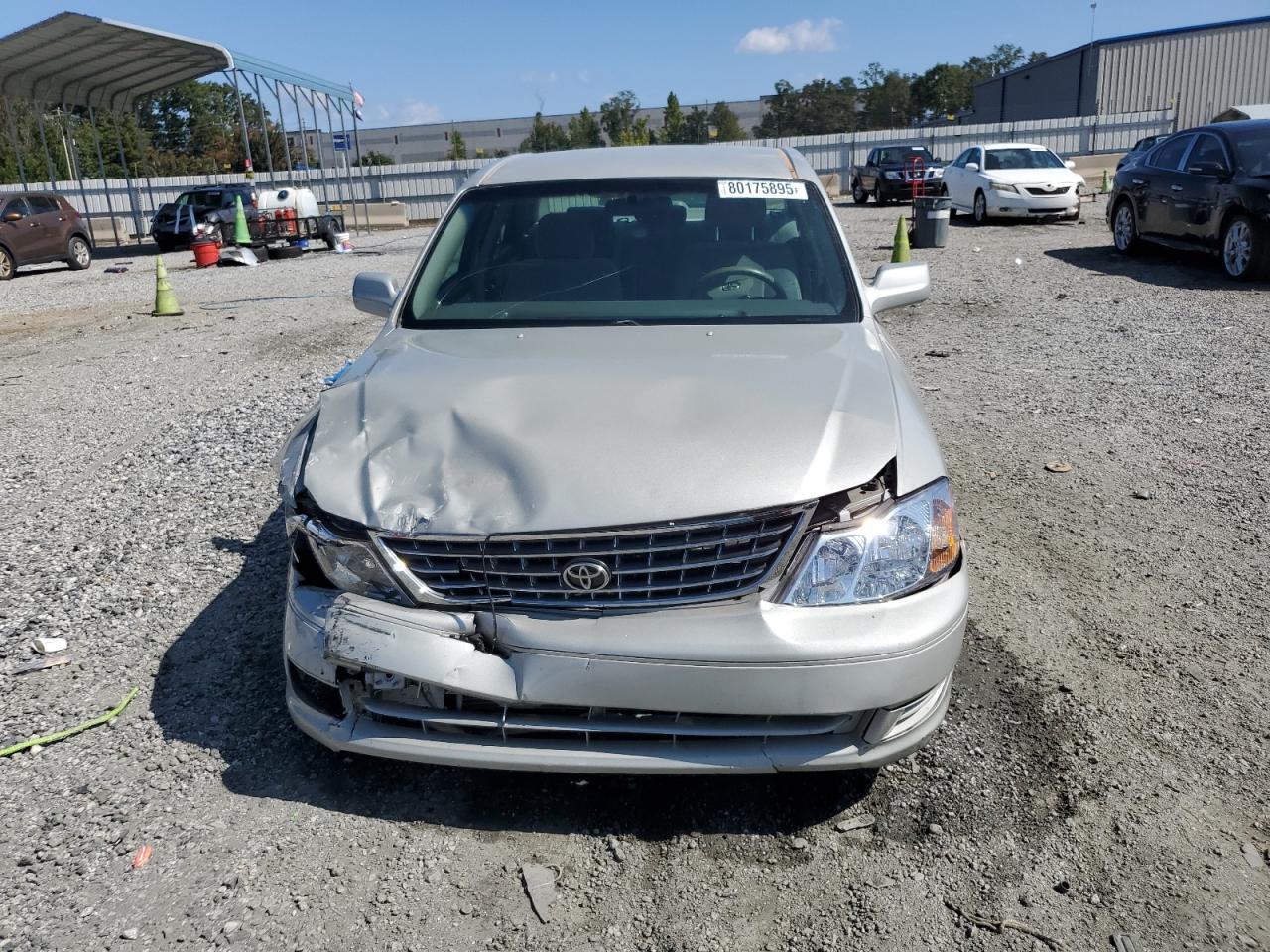2004 Toyota Avalon Xl - Image 5