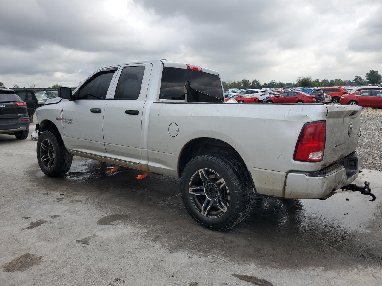 2013 Ram 1500 St - Image 2