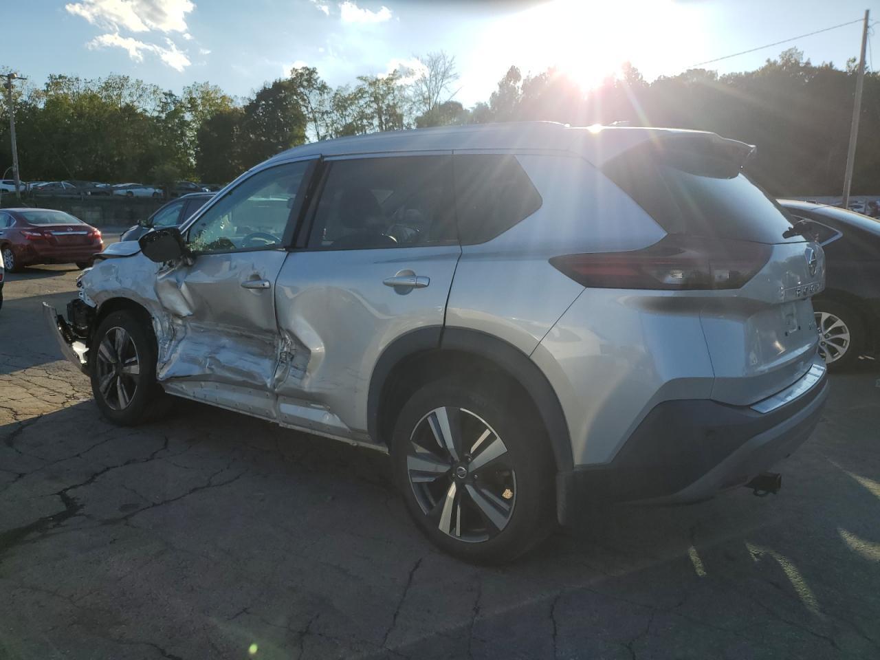 2021 Nissan Rogue Sl - Фото 2