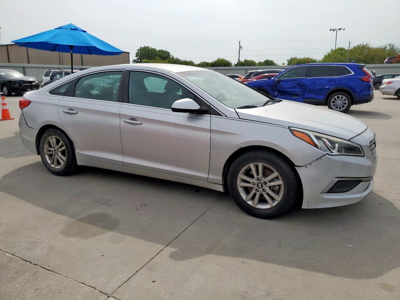 2016 Hyundai Sonata Se - Image 4