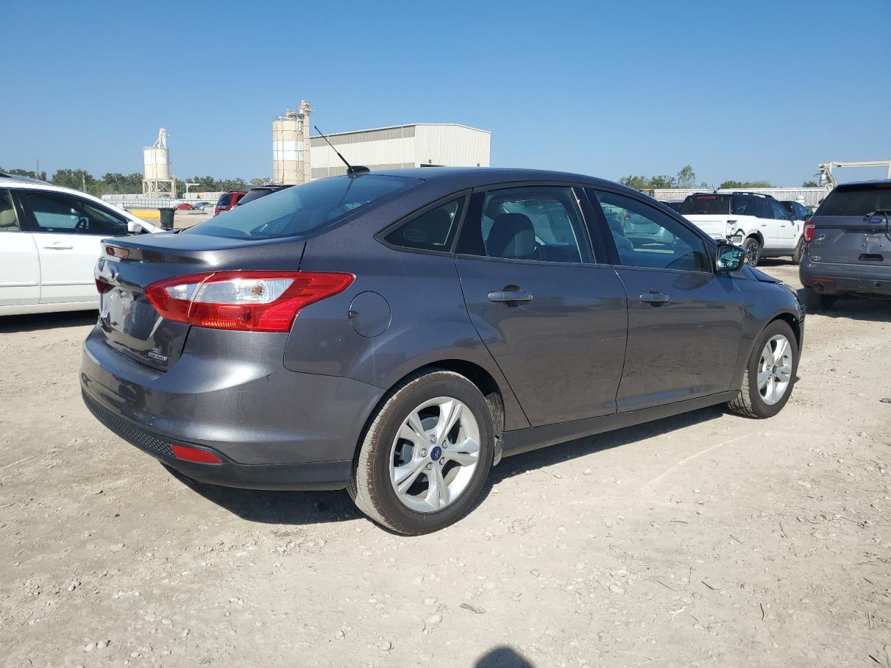 2014 Ford Focus Se - Image 3