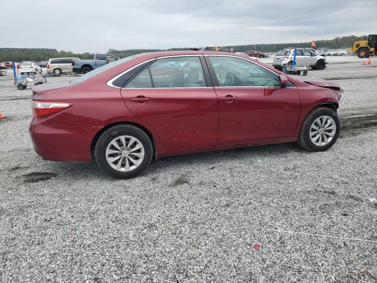 2017 Toyota Camry Le - Image 3