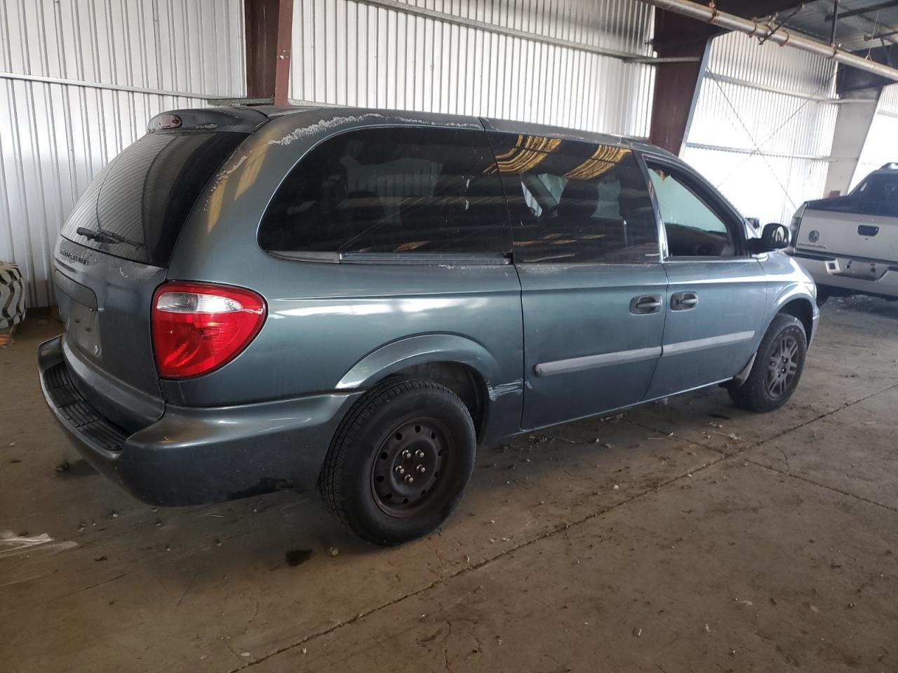 2005 Dodge Grand Caravan Se - Image 3