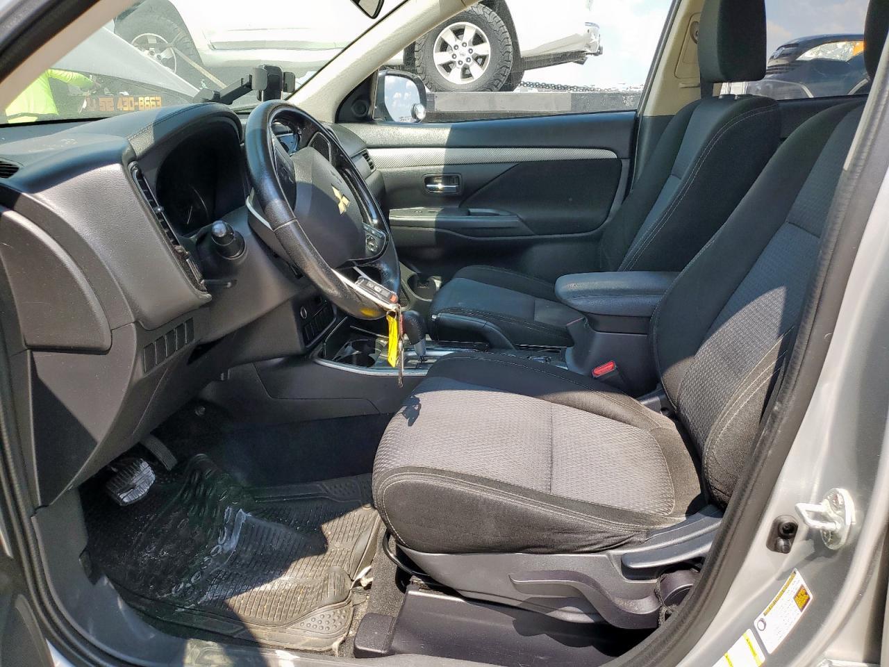 2018 Mitsubishi Outlander Se - Фото 7