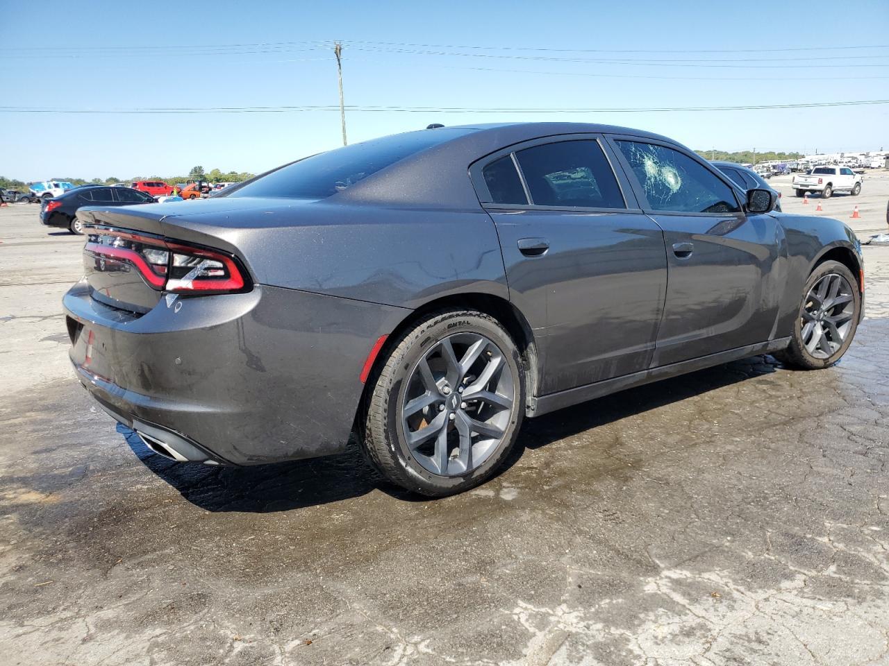 2022 Dodge Charger Sxt - Фото 3