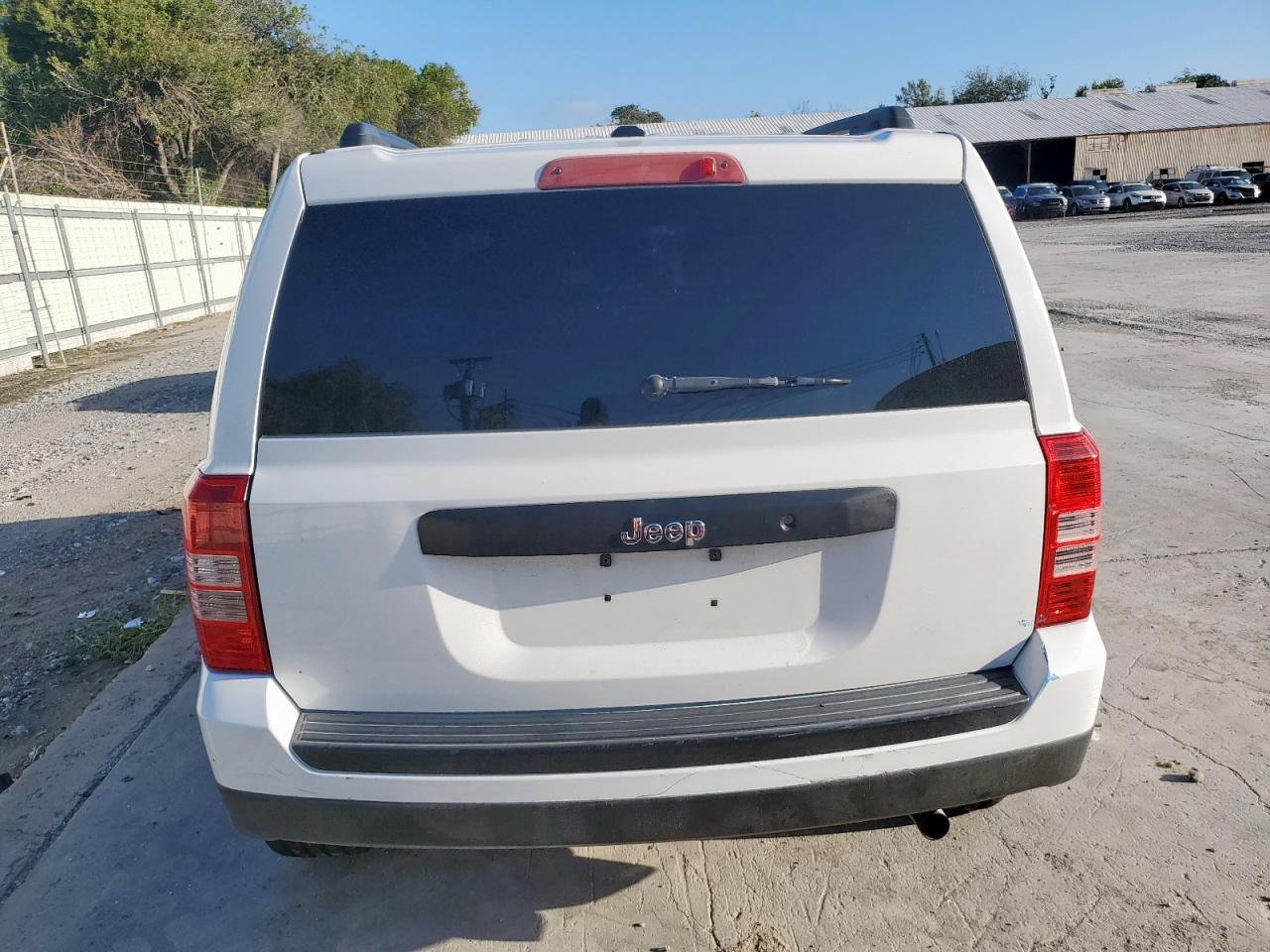 2016 Jeep Patriot Sport - Image 6