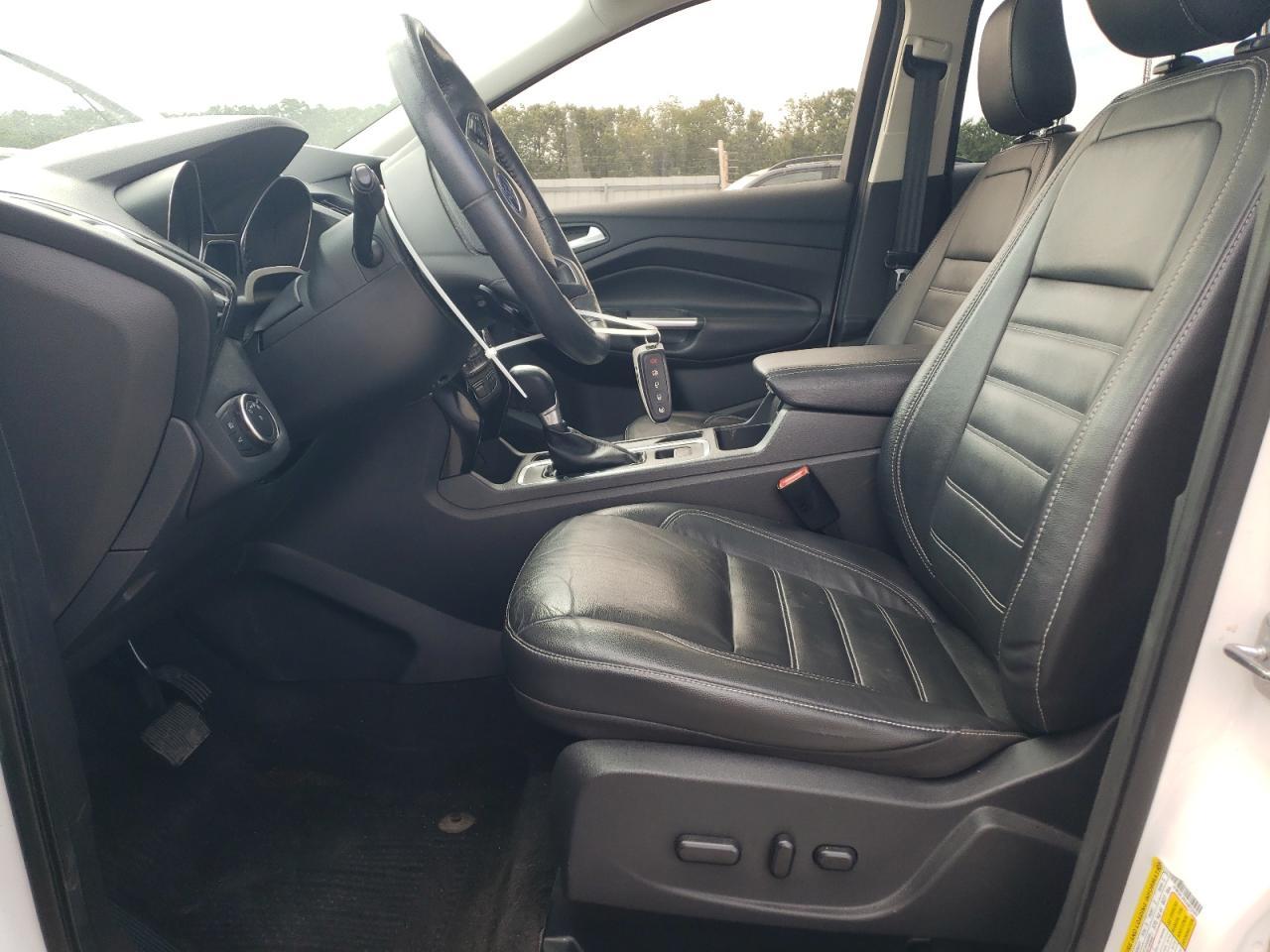 2018 Ford Escape Titanium - Image 7