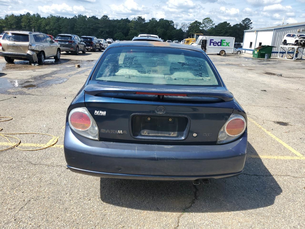 2002 Nissan Maxima Gle - Image 6
