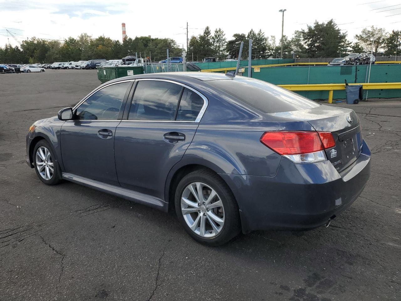 2014 Subaru Legacy 3.6R Limited - Image 2