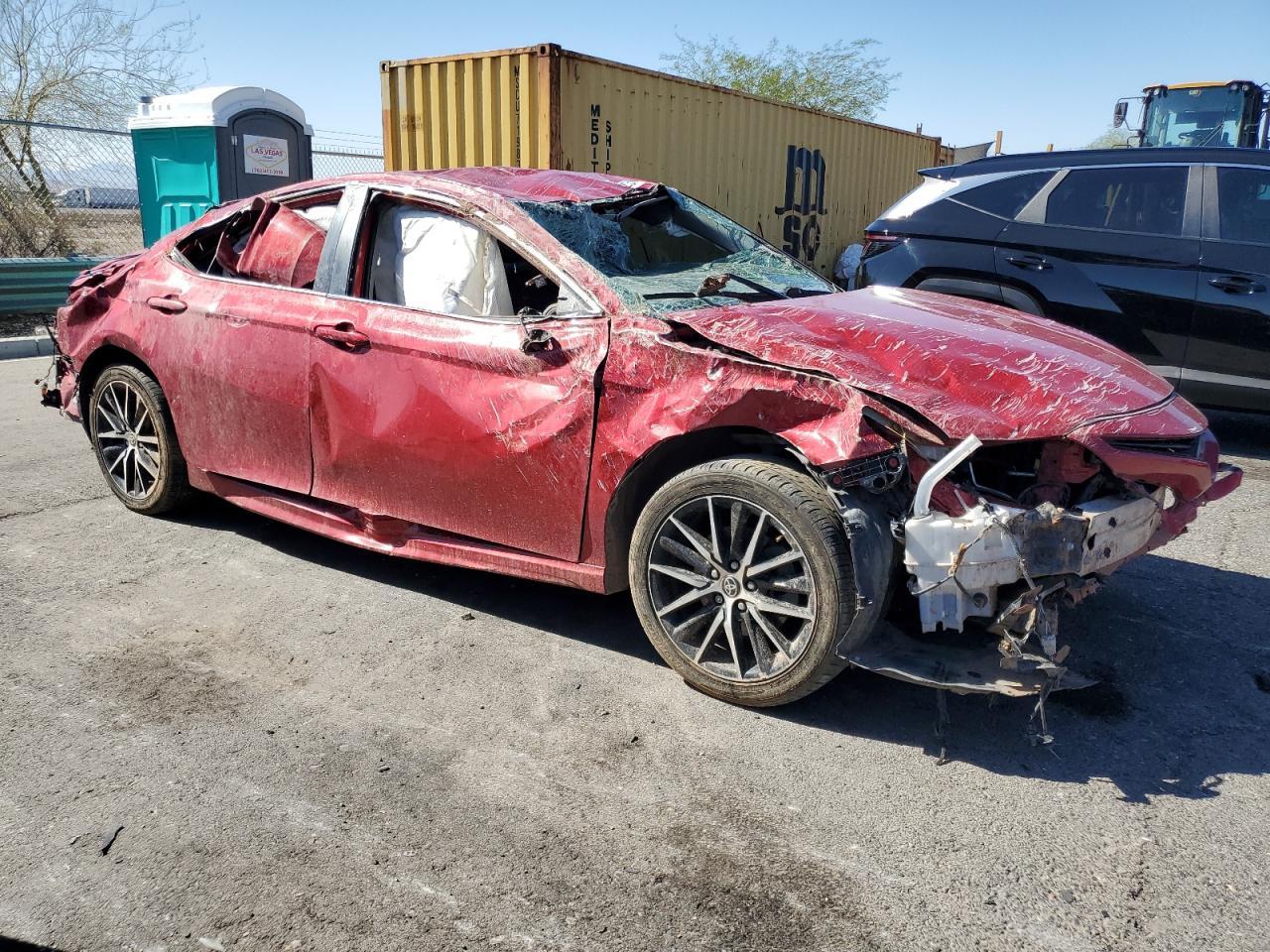 2021 Toyota Camry Se - Image 4