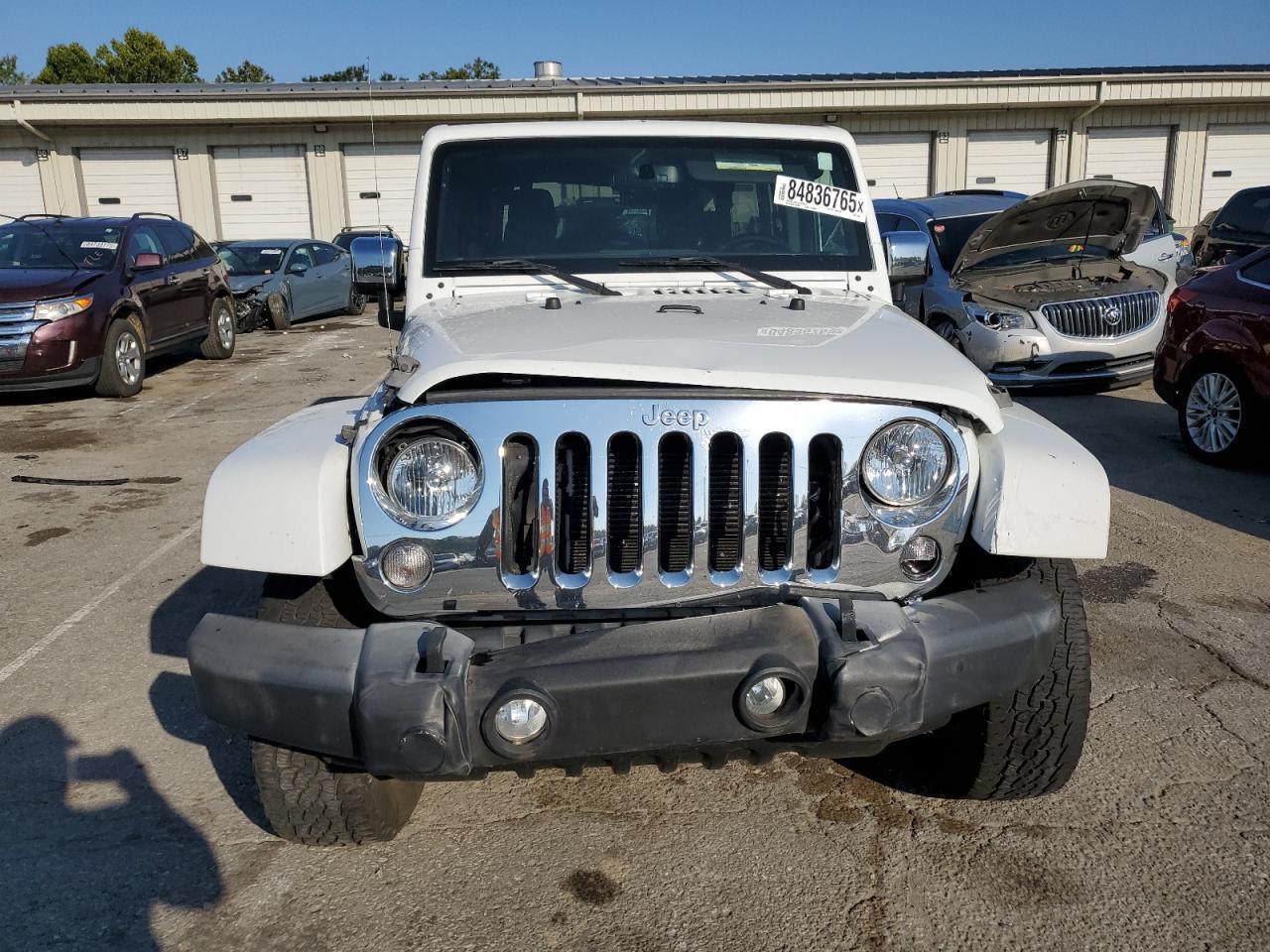 2016 Jeep Wrangler Unlimited Sahara - Image 5
