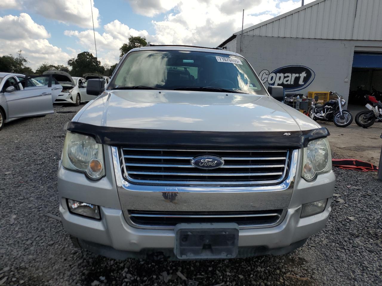 2010 Ford Explorer Xlt - Фото 5