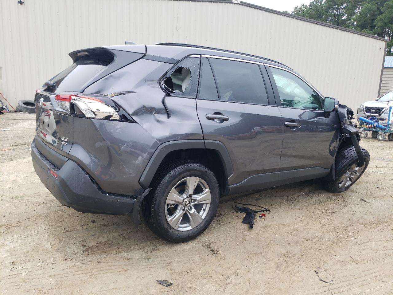 2024 Toyota Rav4 Xle - Image 3