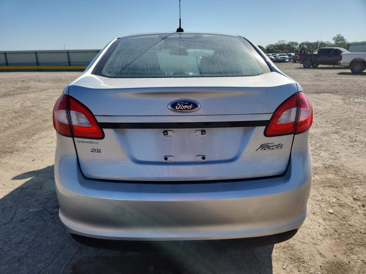 2013 Ford Fiesta Se - Image 6