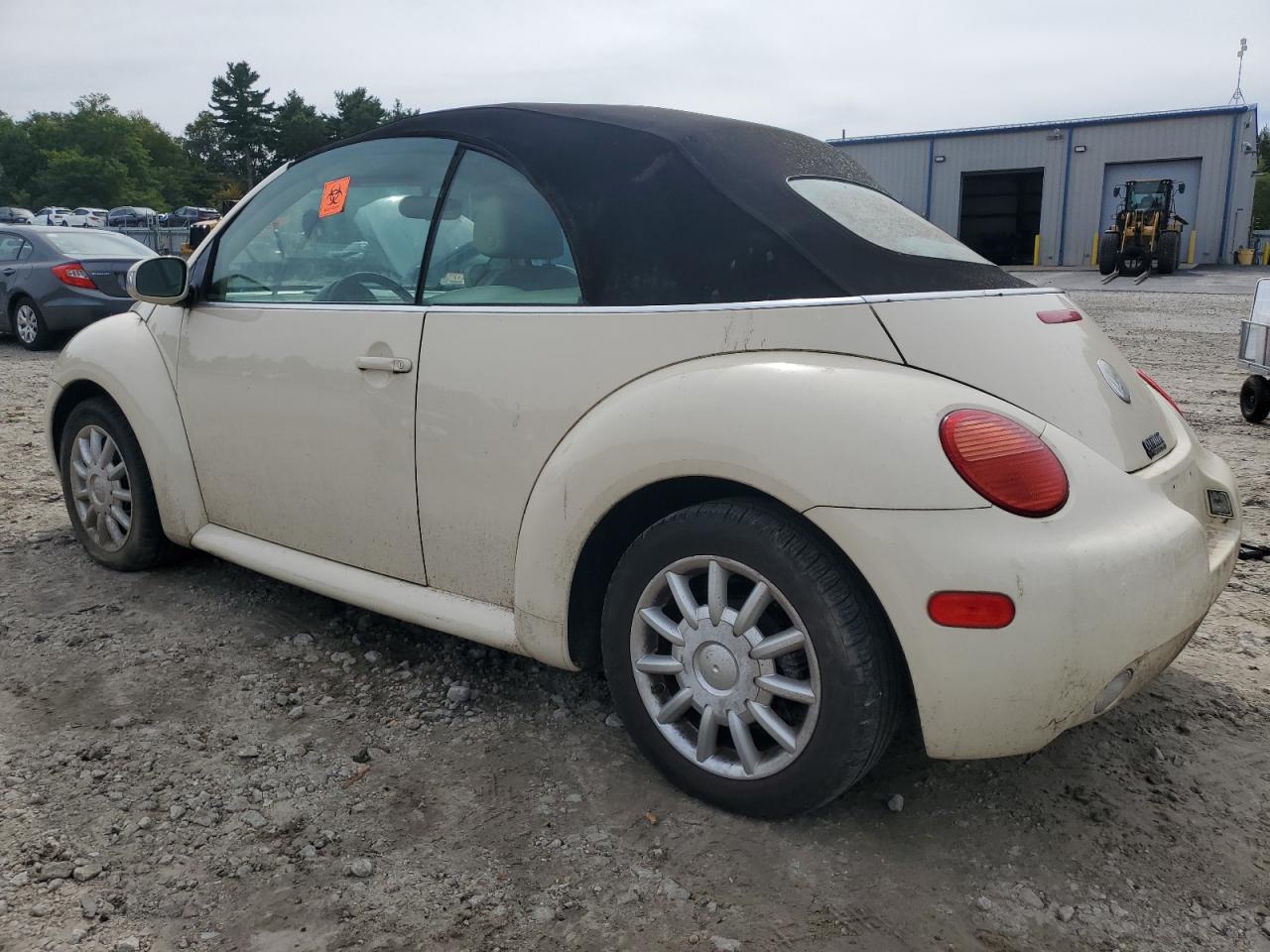 2005 Volkswagen New Beetle Gls - Image 2