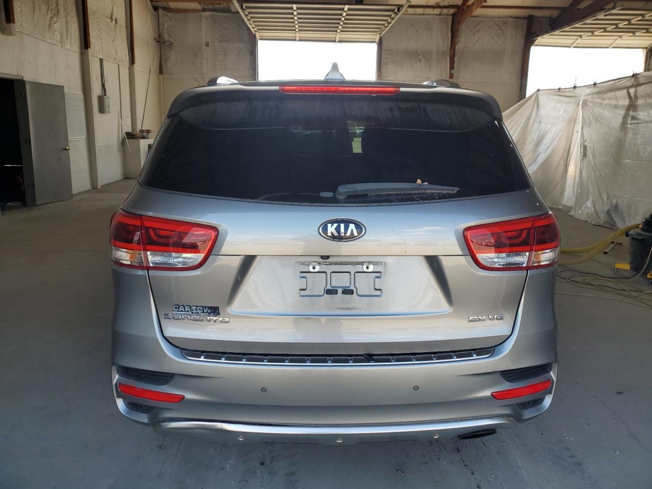 2017 Kia Sorento Sx - Image 6