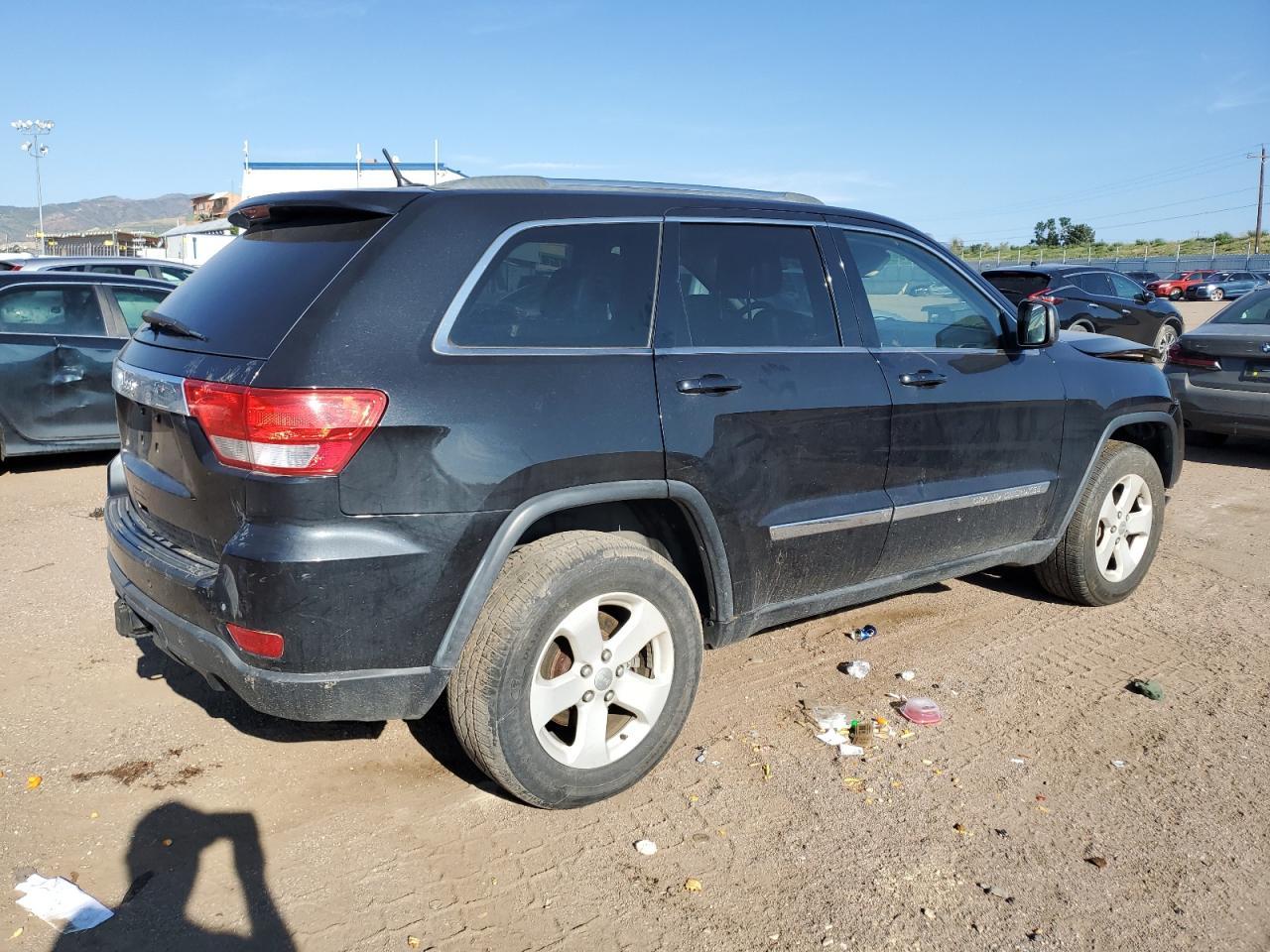 2012 Jeep Grand Cherokee Laredo - Image 3