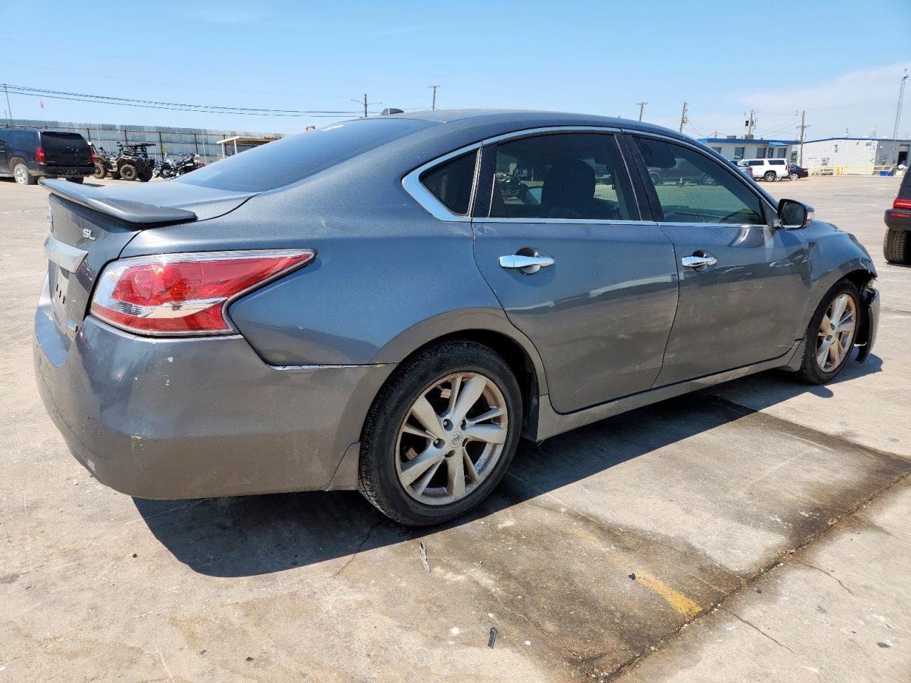 2014 Nissan Altima 2.5 - Фото 3