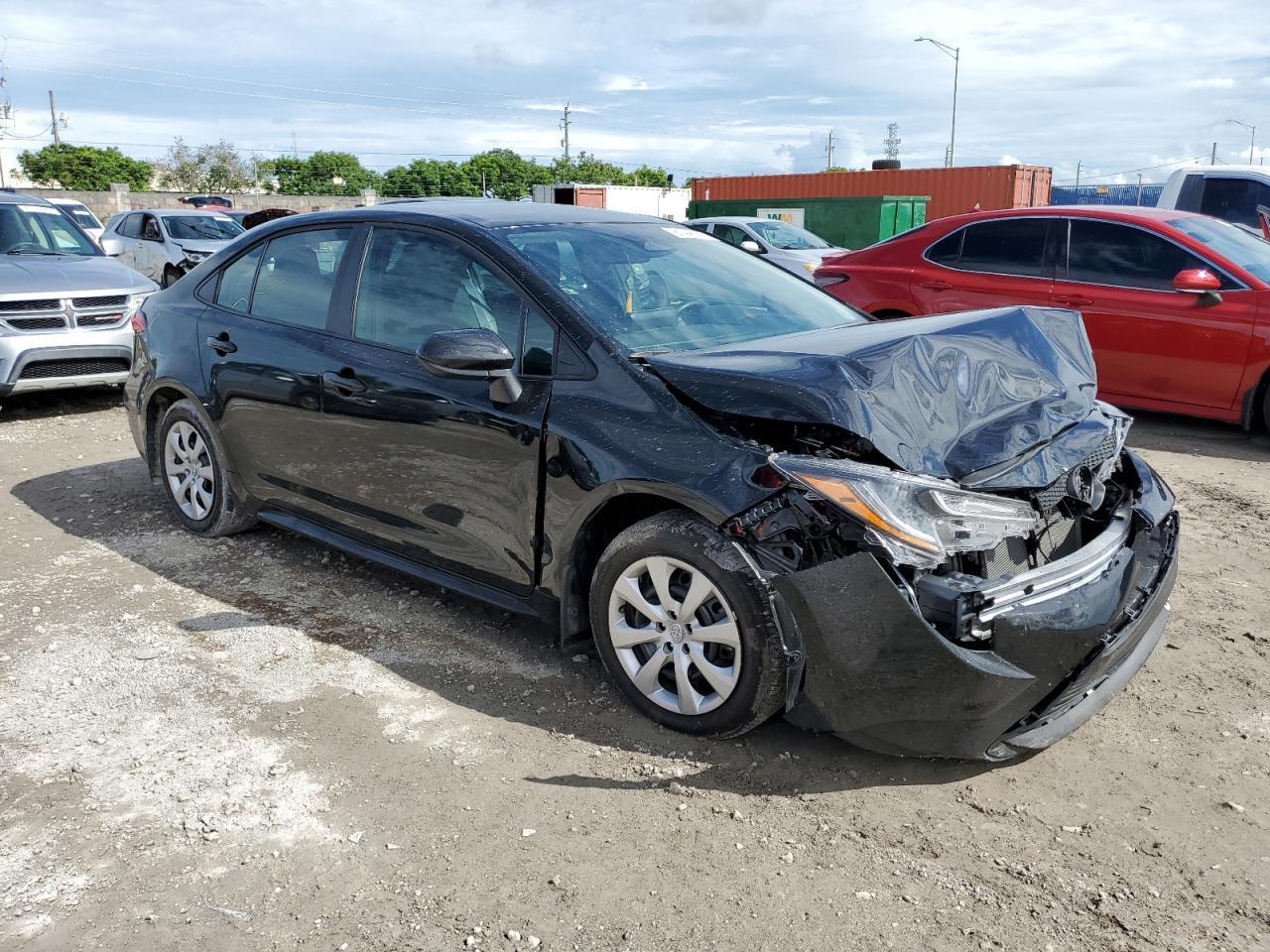 2025 Toyota Corolla Le - Фото 4