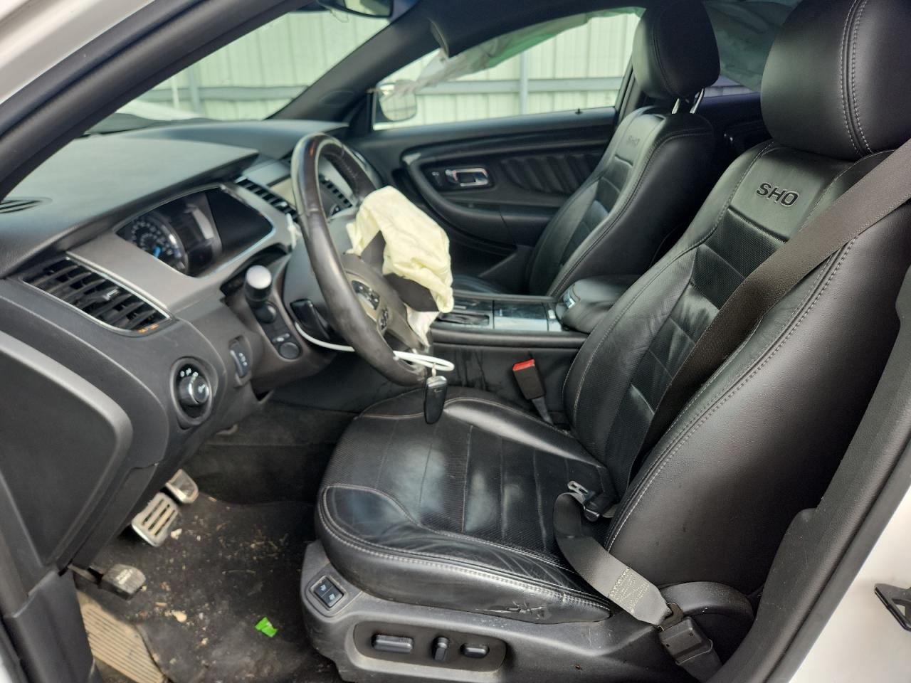 2015 Ford Taurus Sho - Фото 7