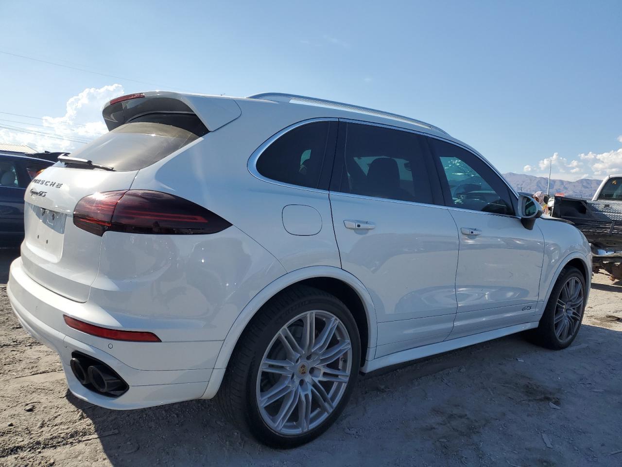 2017 Porsche Cayenne Gts - Фото 3