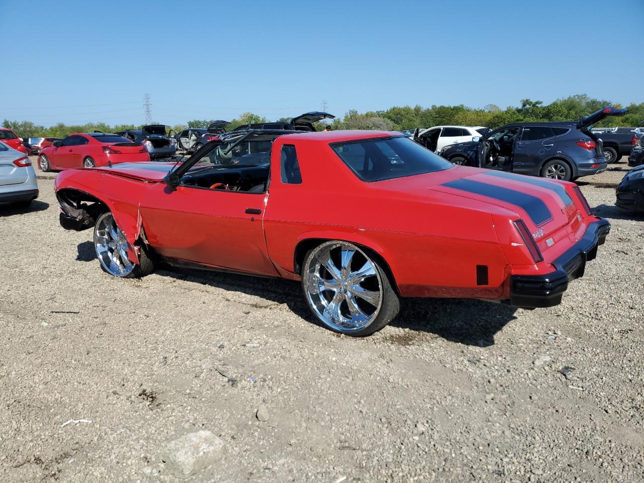 1975 Olds Cutlass - Image 2