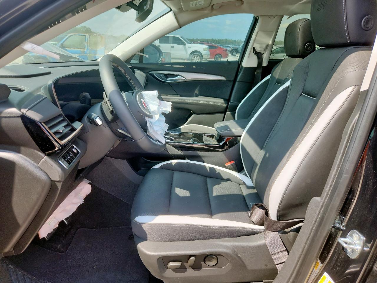 2025 Buick Envision Sport Touring - Image 7