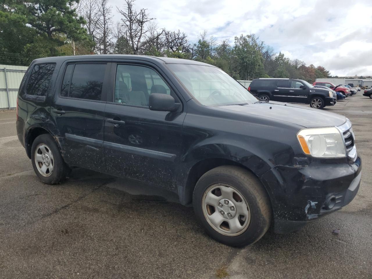 2014 Honda Pilot Lx - Image 4