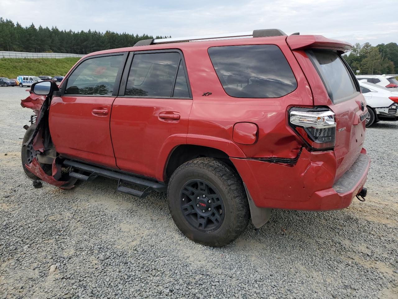 2022 Toyota 4Runner Sr5 - Фото 2