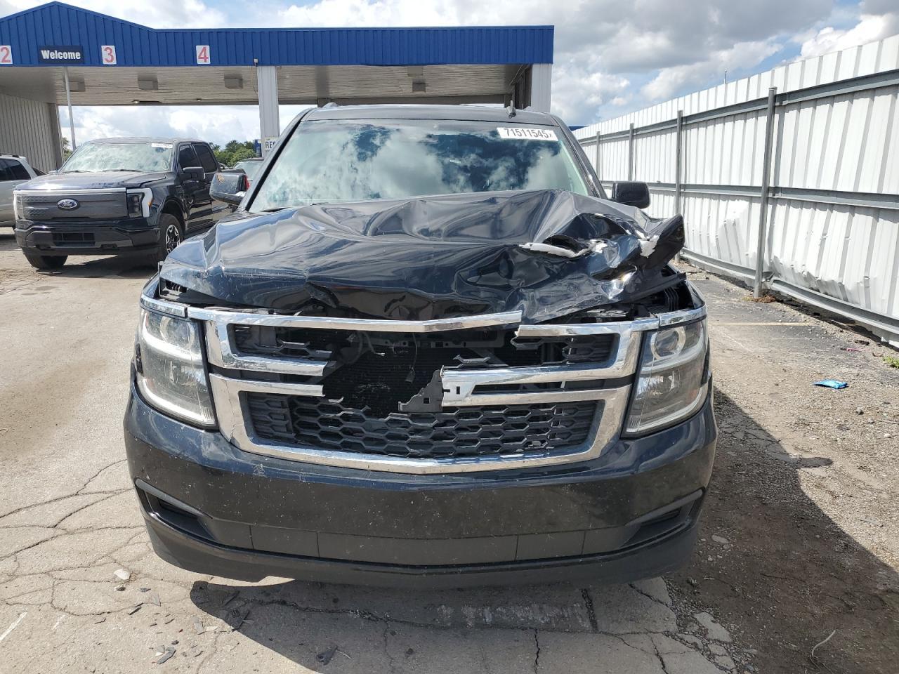 2015 Chevrolet Suburban K1500 Lt - Image 5