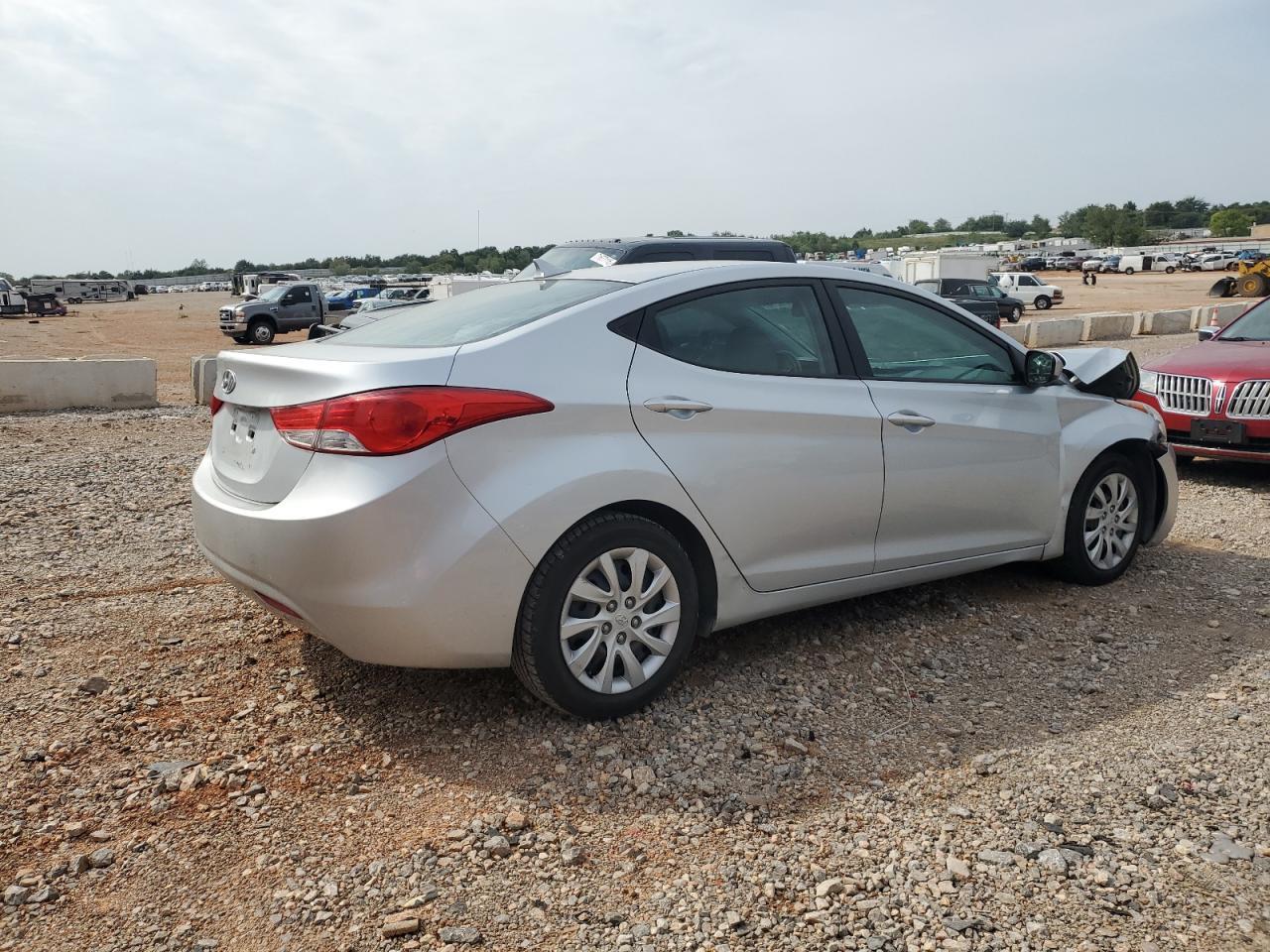 2013 Hyundai Elantra Gls - Фото 3