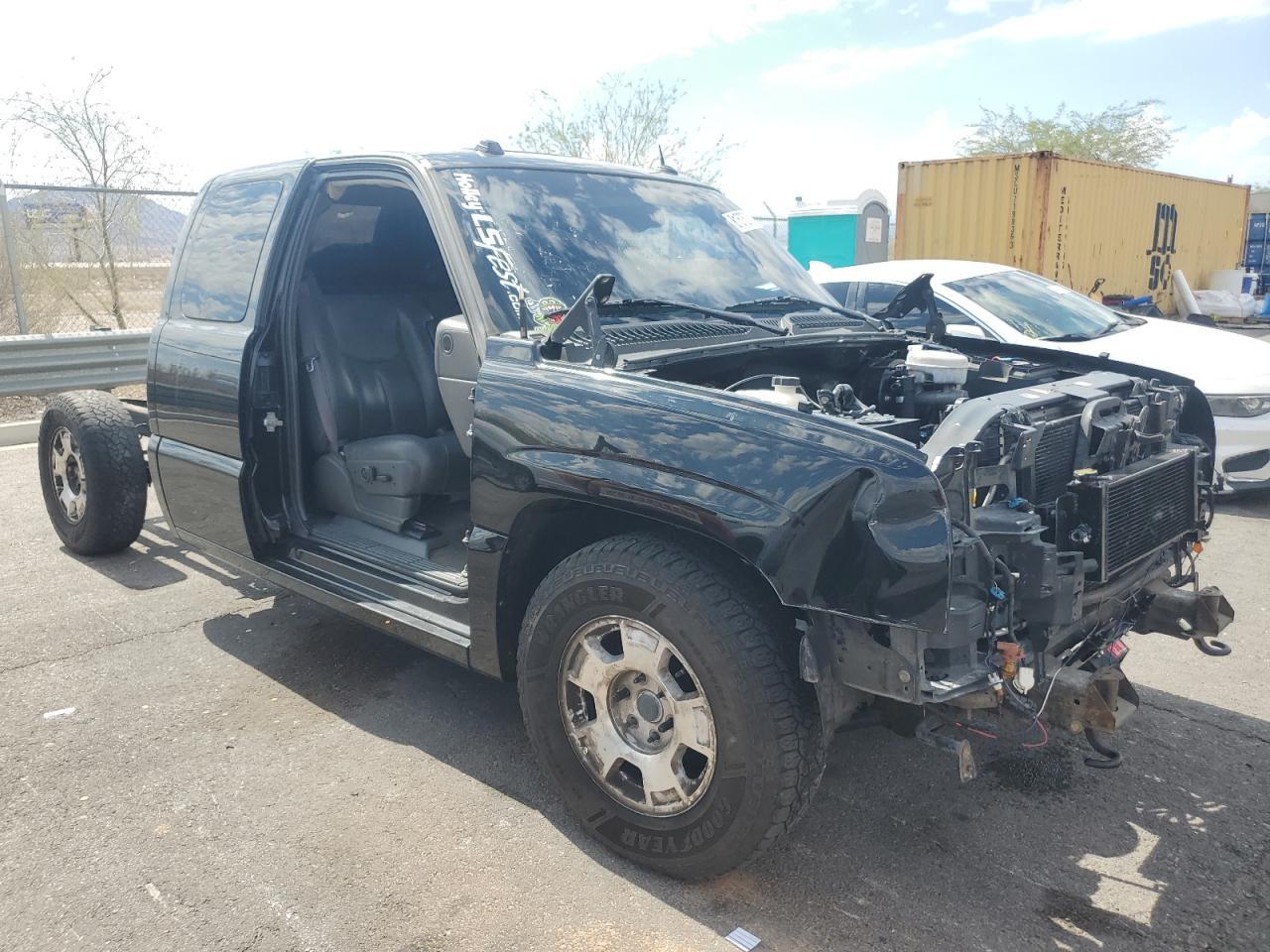 2005 Chevrolet Silverado Ss - Image 4