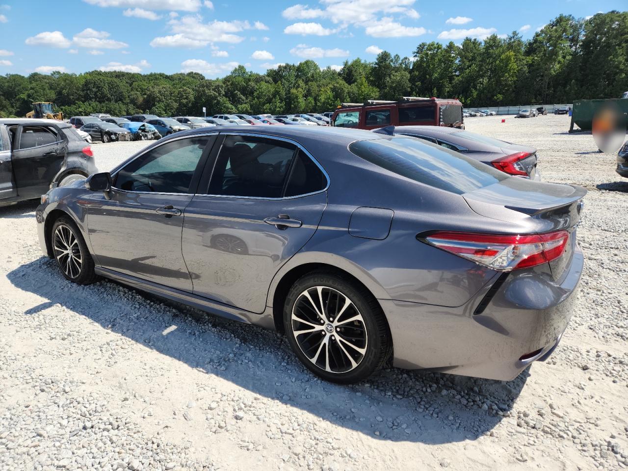 2019 Toyota Camry L - Image 2
