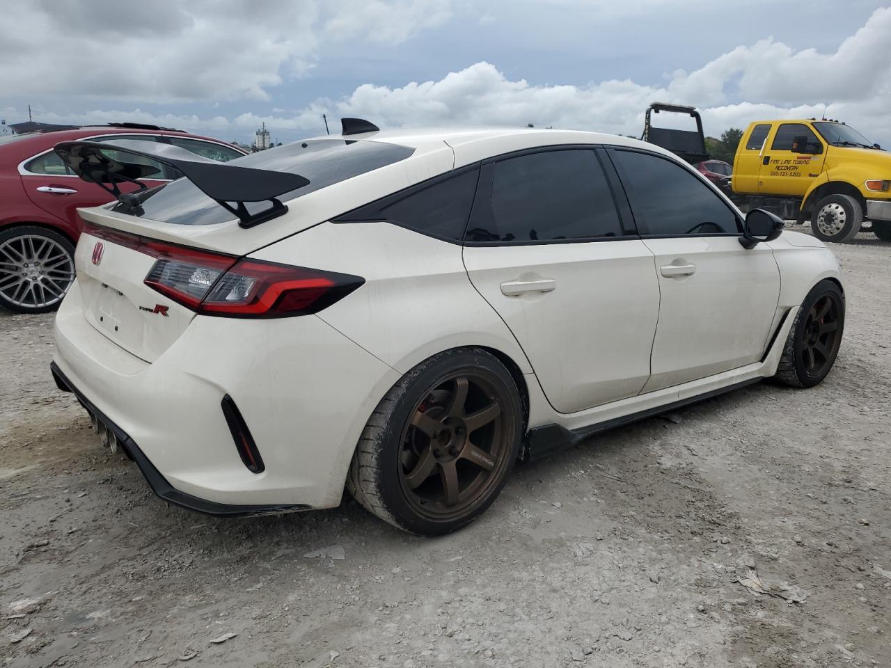 2025 Honda Civic Type - Фото 3
