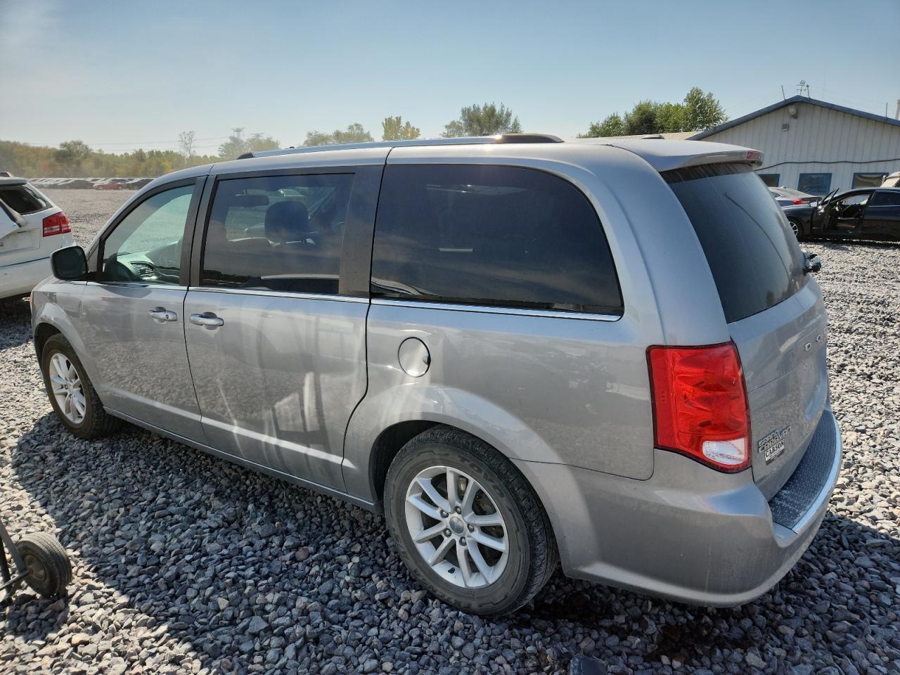 2018 Dodge Grand Caravan Sxt - Фото 2