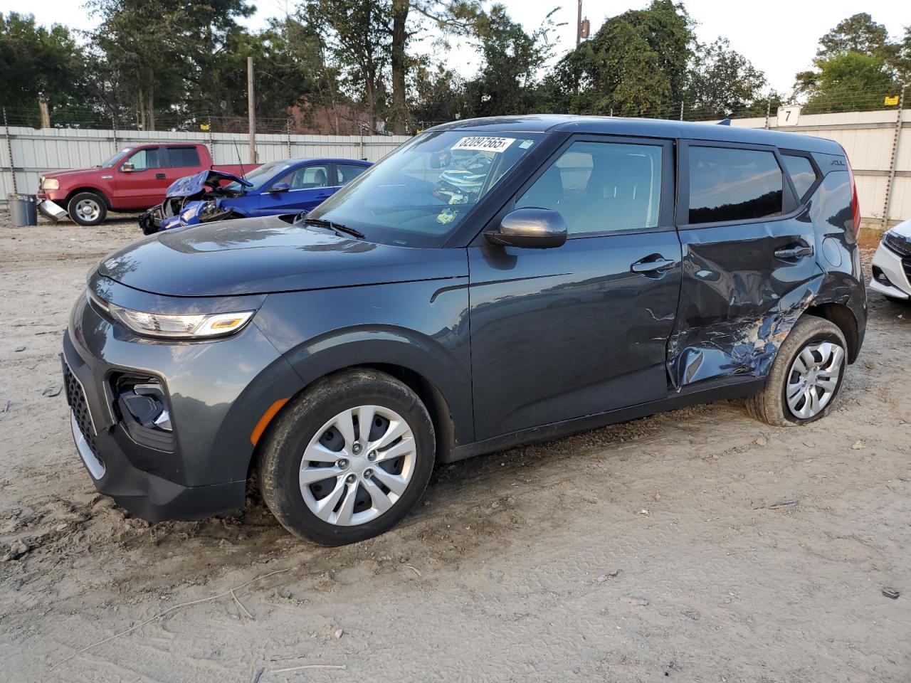 2022 Kia Soul Lx