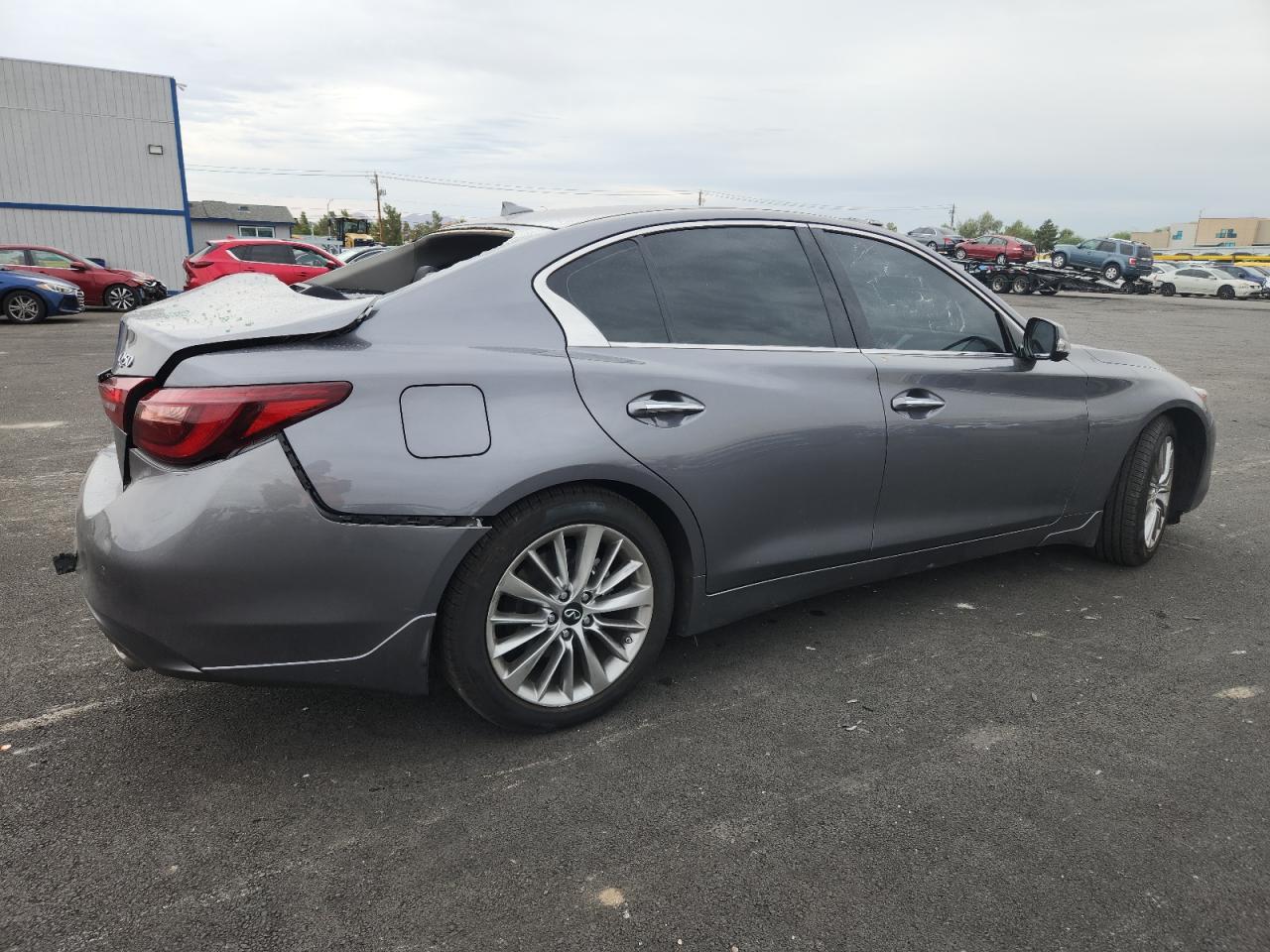 2022 Infiniti Q50 Luxe - Фото 3