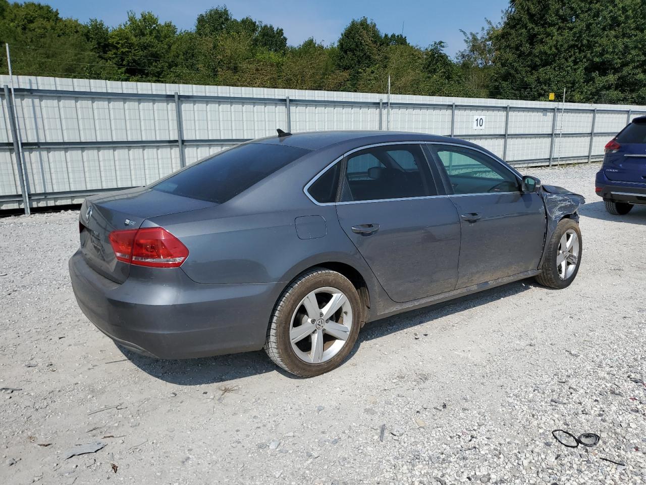 2013 Volkswagen Passat Se - Фото 3