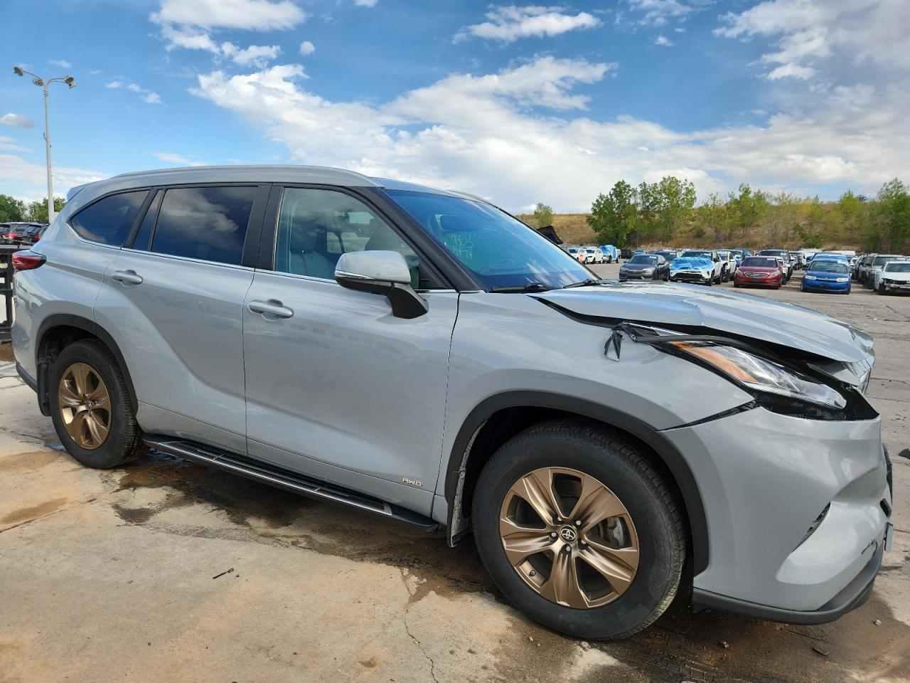 2023 Toyota Highlander Hybrid Bronze Edition - Фото 4