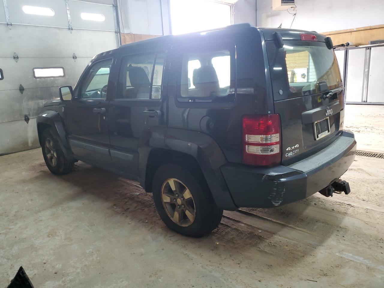 2008 Jeep Liberty Sport - Фото 2