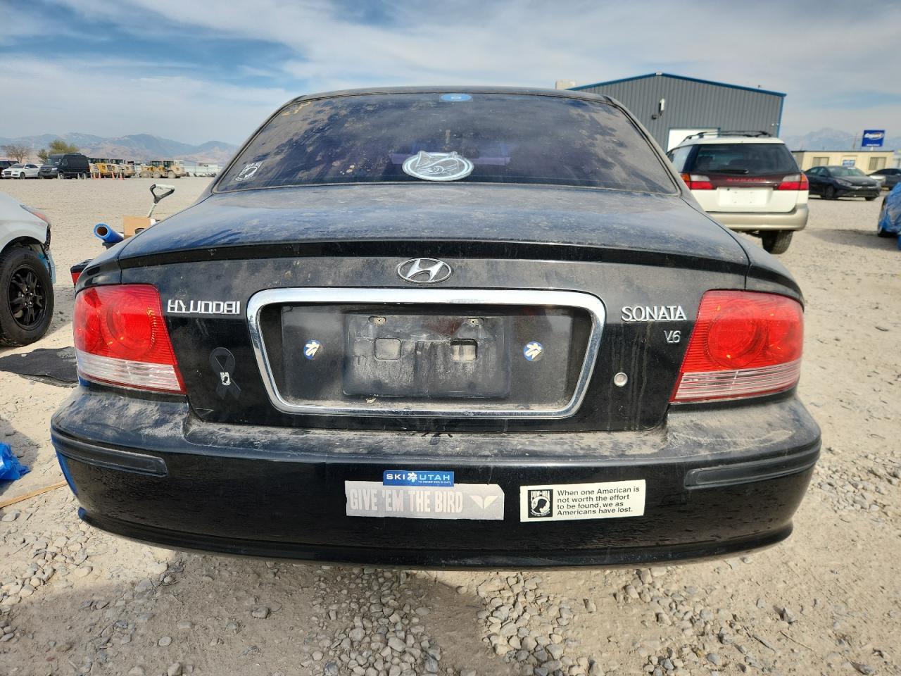 2004 Hyundai Sonata - Image 6