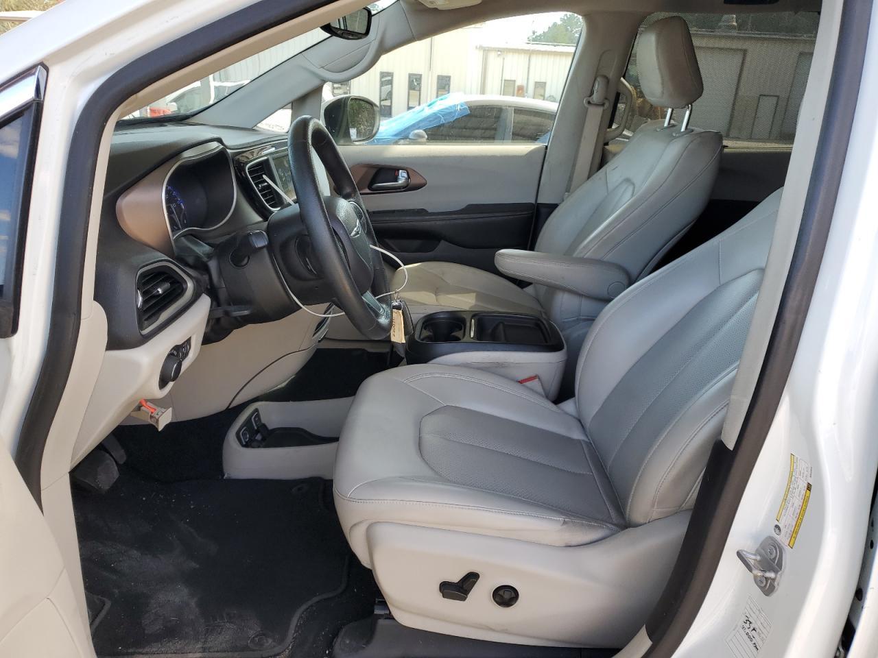 2021 Chrysler Voyager Lxi - Image 7