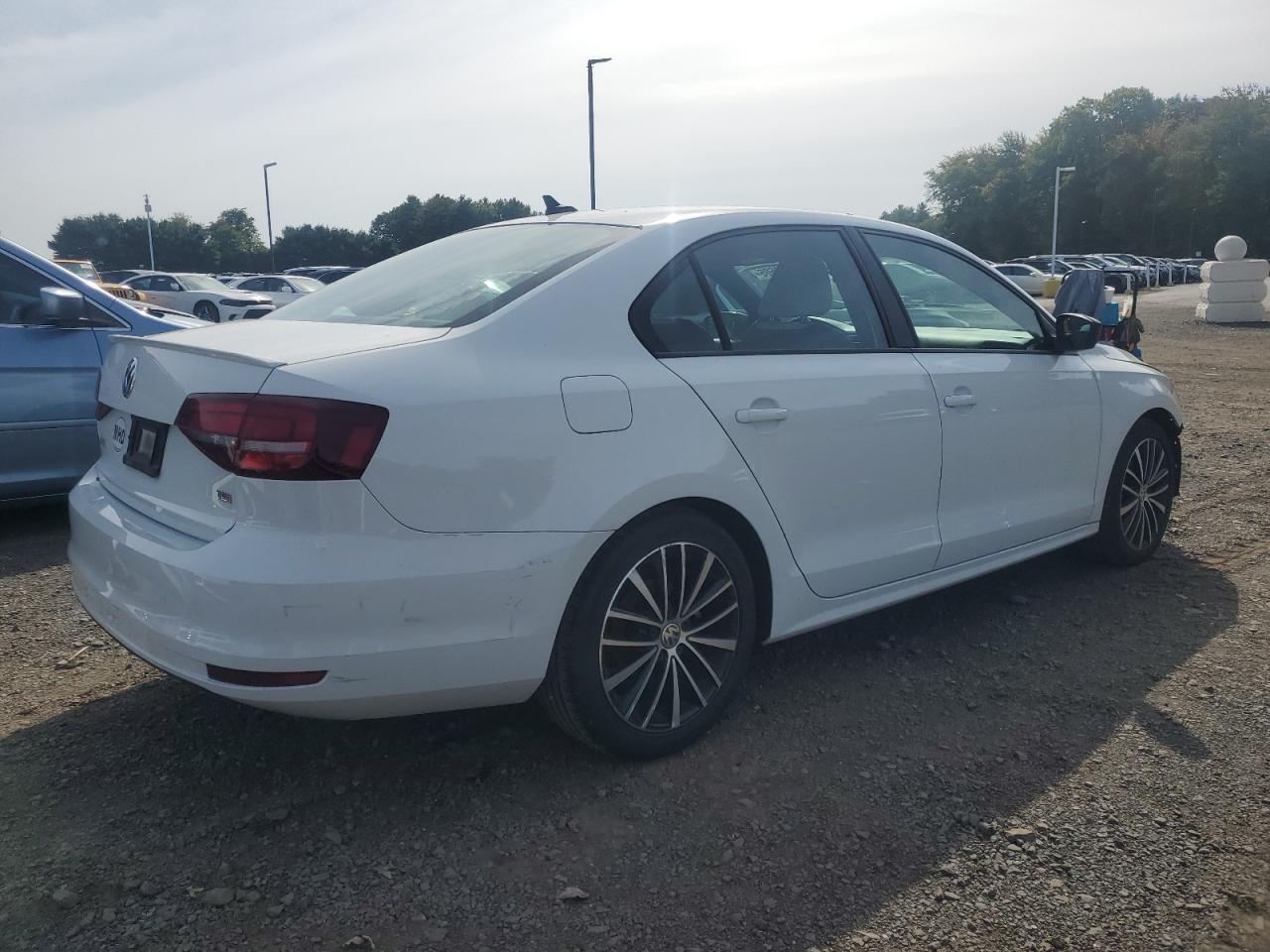 2017 Volkswagen Jetta Sport - Фото 3