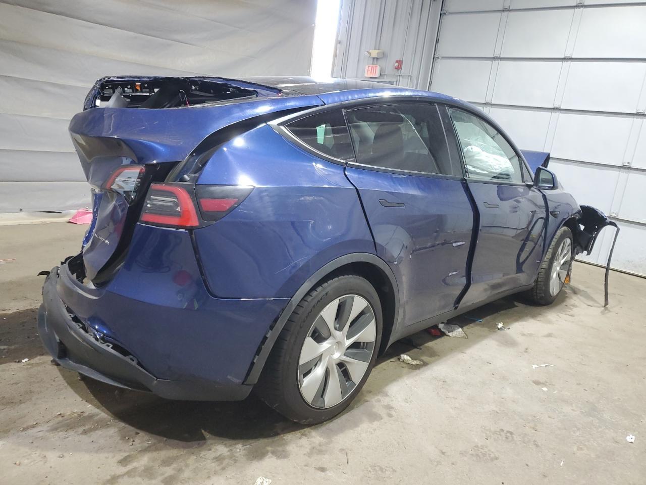 2021 Tesla Model Y - Фото 3