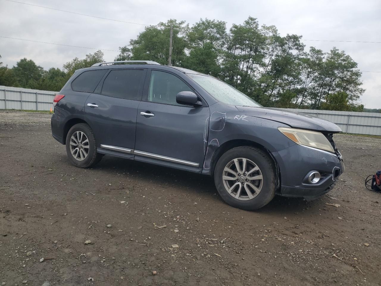 2014 Nissan Pathfinder S - Фото 4