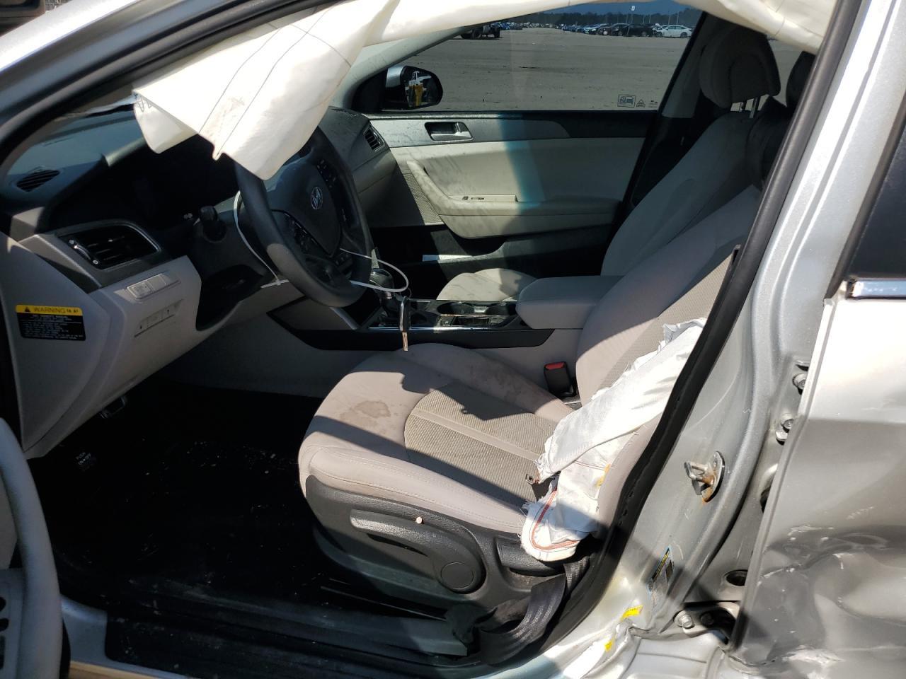 2016 Hyundai Sonata Se - Image 7
