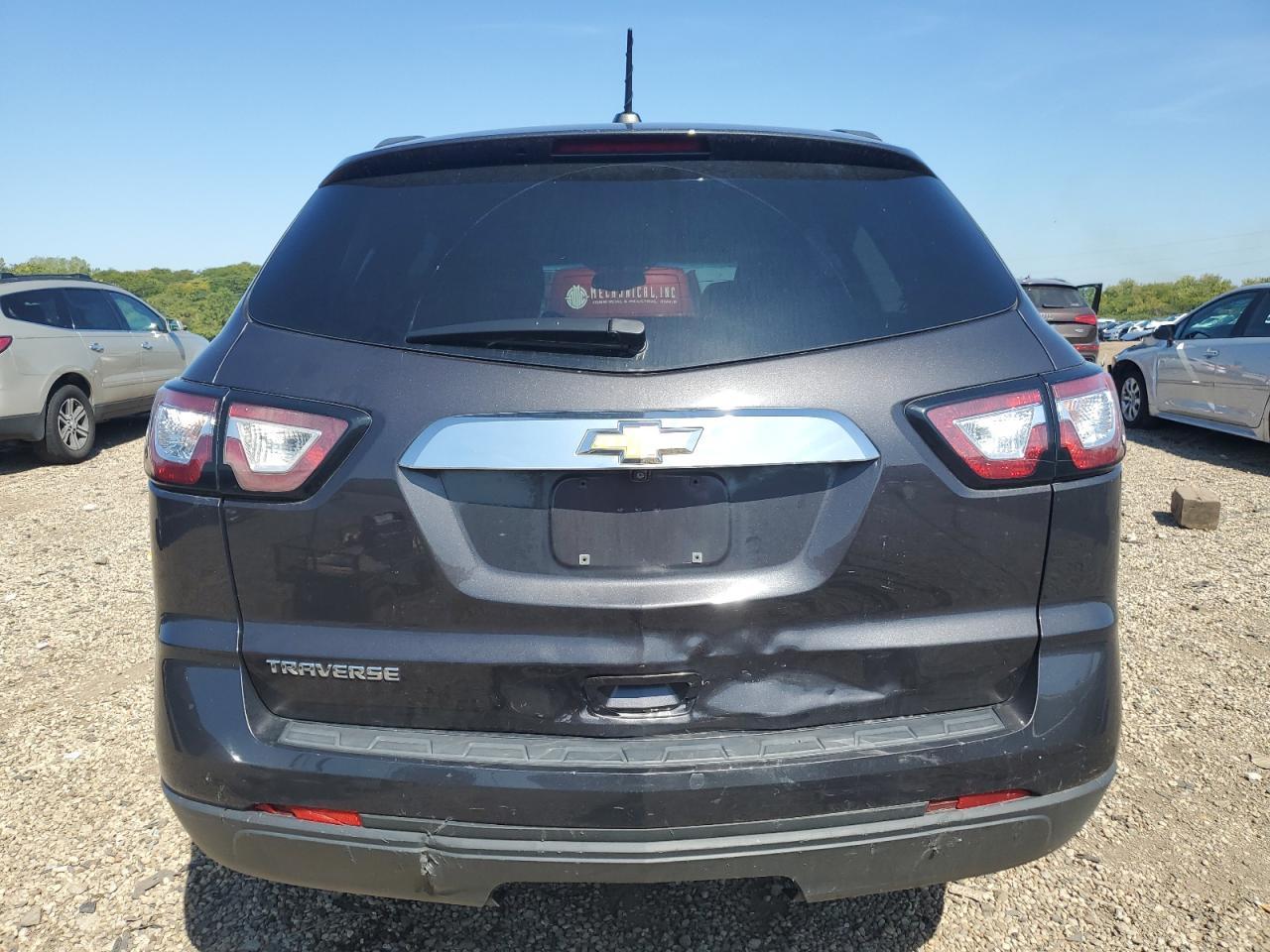 2017 Chevrolet Traverse Ls - Фото 6