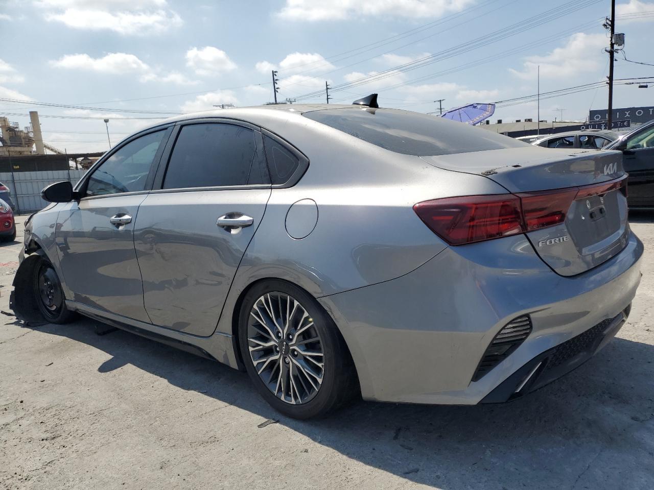 2023 Kia Forte Gt Line - Фото 2