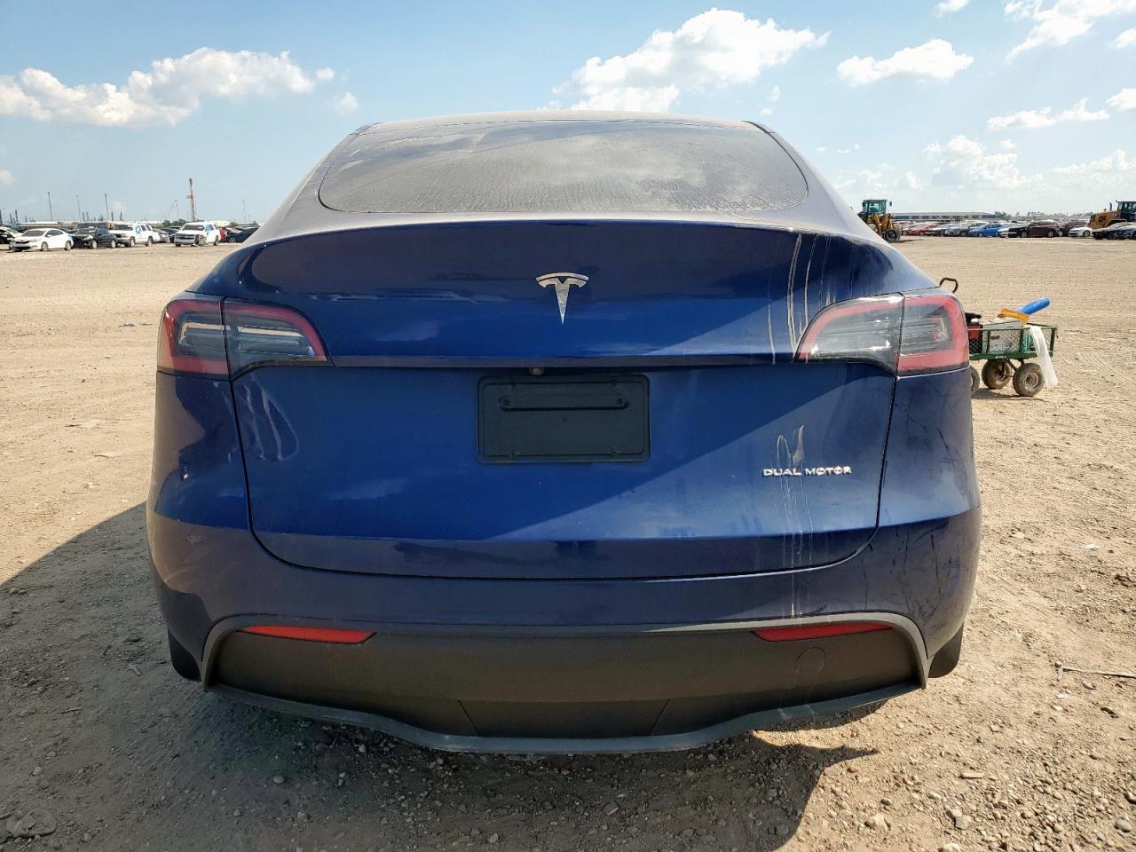 2023 Tesla Model Y - Image 6