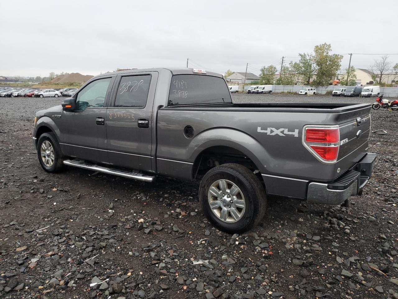 2011 Ford F150 Supercrew - Фото 2